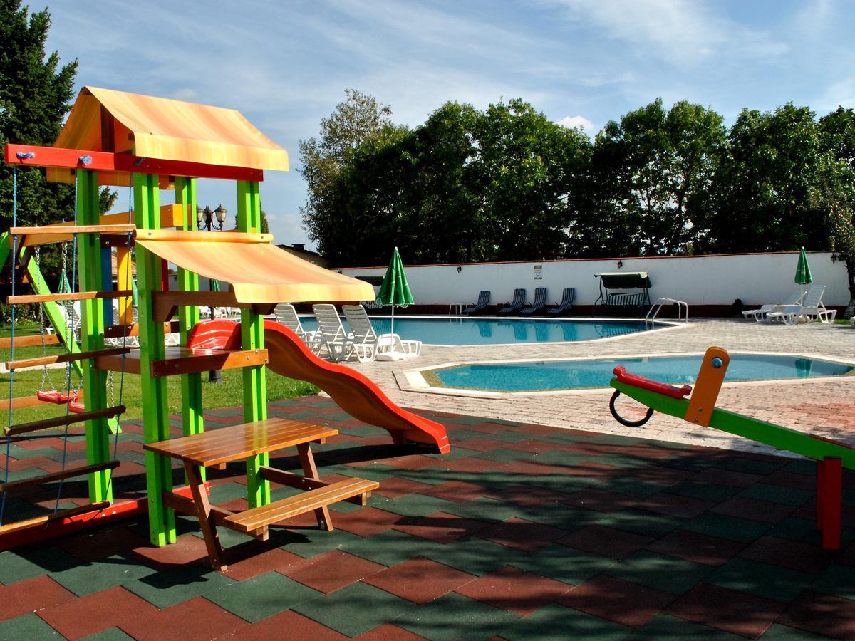Spa Hotel Ivelia Dubnitsa Exteriör bild
