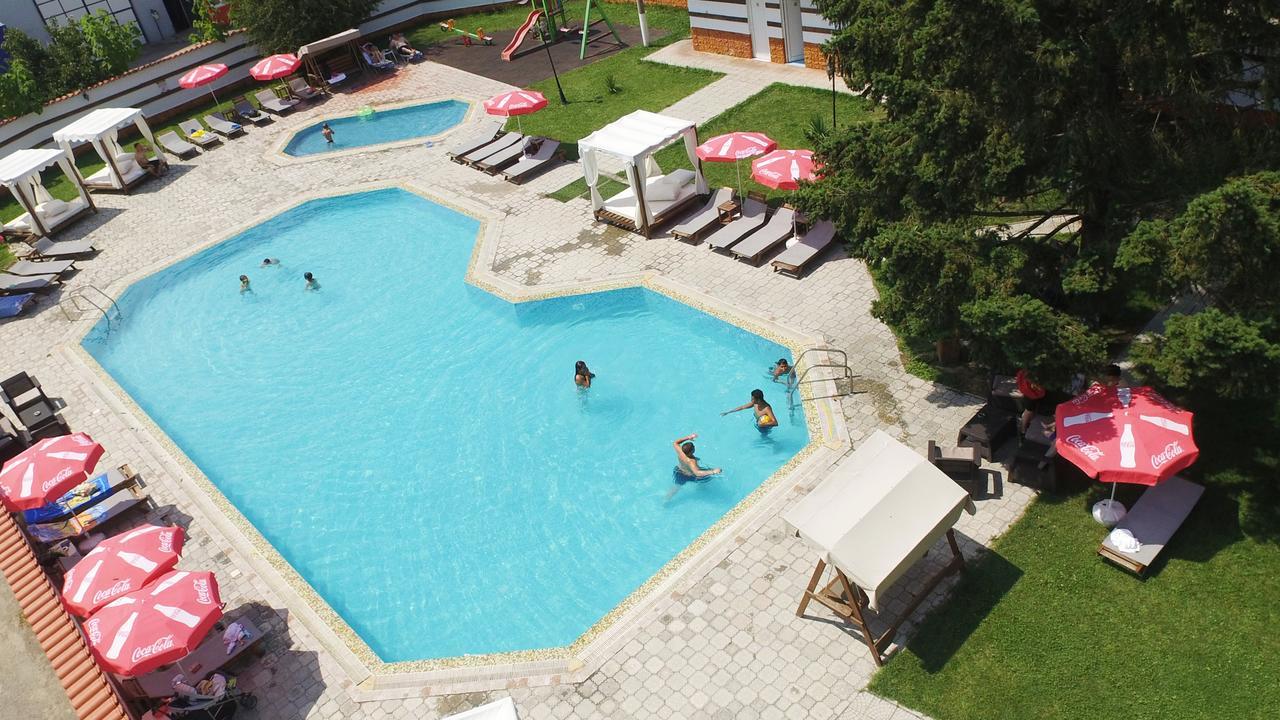 Spa Hotel Ivelia Dubnitsa Exteriör bild